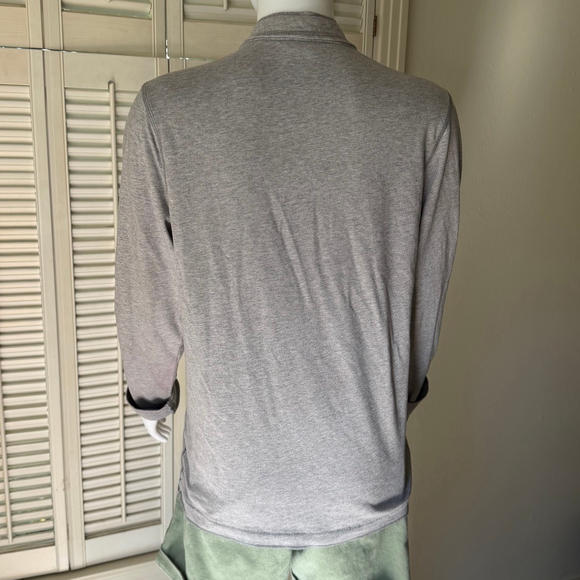 Men's Abercrombie & Fitch Gray Long Sleeve Tee M - Picture 3 of 5